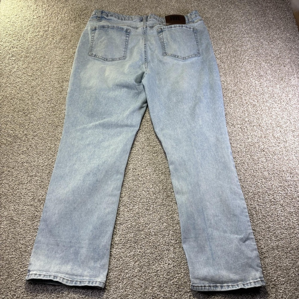 Frye Womens Light Wash Straight Leg Denim Jeans Size 16/34 Light Blue Stretch
